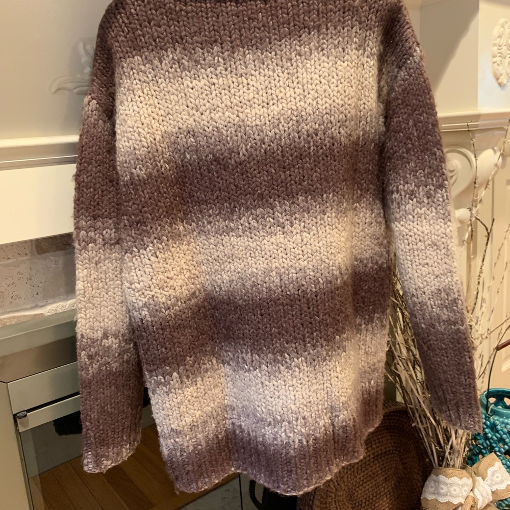 Barneys New York Soft Wool Sweater Large Stripes - Picture 3 of 5